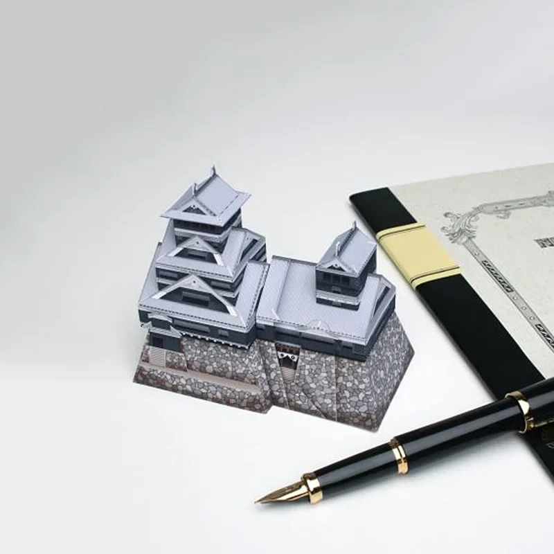 Japan Kumamoto Castle Folding  - Art Craft Building recension och pris